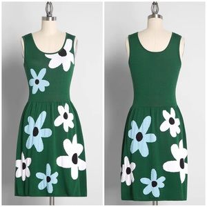 ModCloth Green Floral Sleeveless Mini Dress